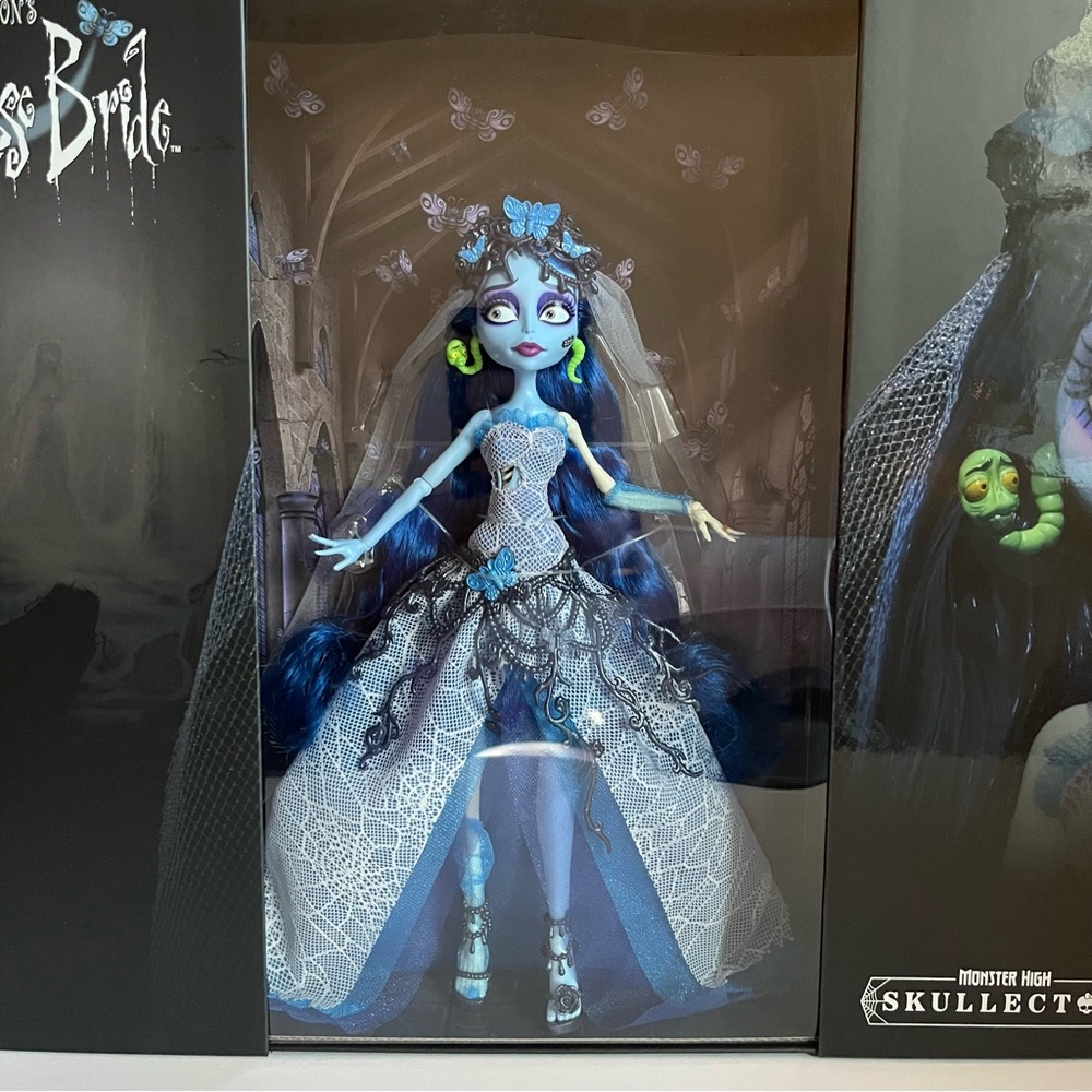 Monster High Skullector Corpse Bride Doll